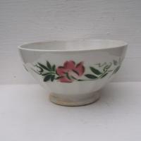 Ancien bol a cotes sur pied douche decor frise fleurs et feuillage 1