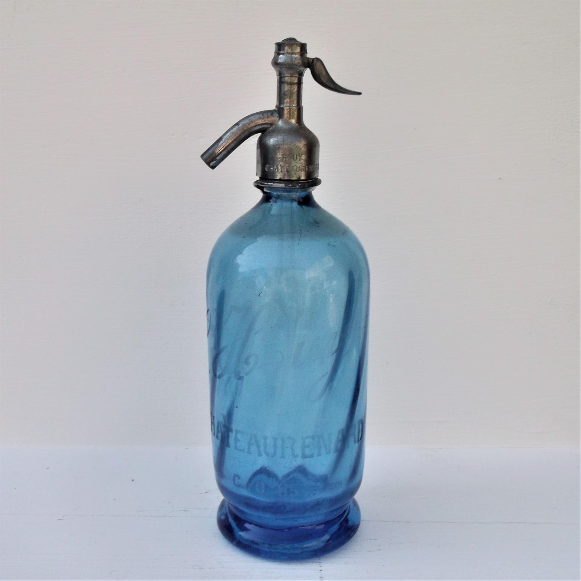 Ancien siphon houy chateaurenard bouteille a eau de seltz bleue torsade 1