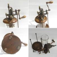 Ancienne baratte a beurre en bois metal et bol en verre souffle 3