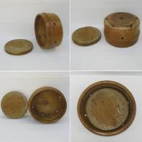 Ancienne faisselle ou moule a fromage en bois 2