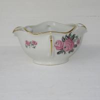 Ancienne sauciere gras et maigre decor aux roses 1