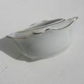 Ancienne sauciere gras et maigre en porcelaine blanche fd chauvigny france 1