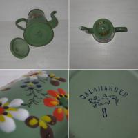 Cafetiere emaillee fond vert 3