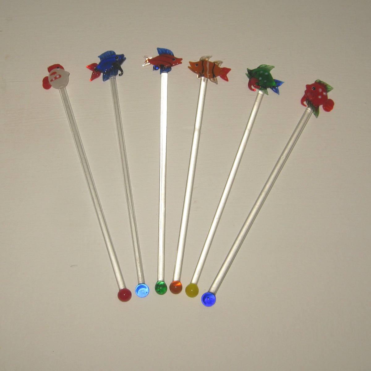 Ensemble de six agitateurs a boissons vintage en verre de murano decor poissons colores 1