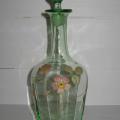Ancienne carafe à liqueur en verre émaillé