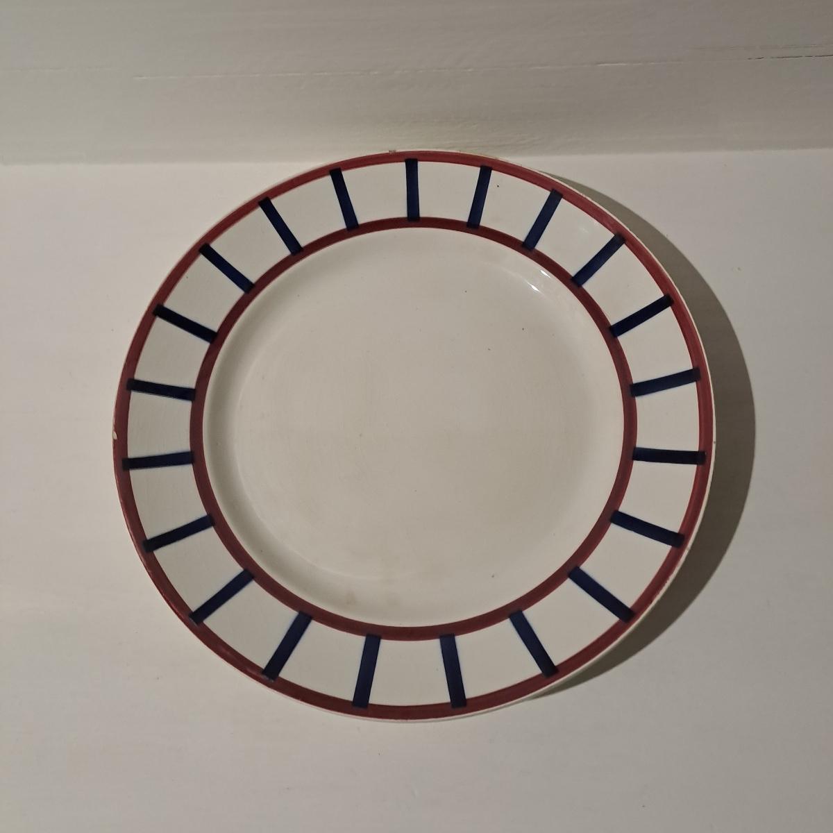 Plat ovale modele bearn hbcm hippolyte boulenger creil montereau 3 a