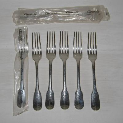 Six fourchettes de table Christofle modèle Cluny