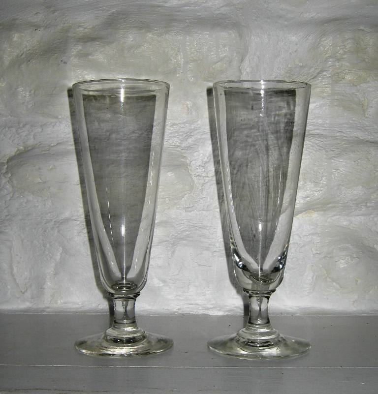Verre a biere flute 1 a